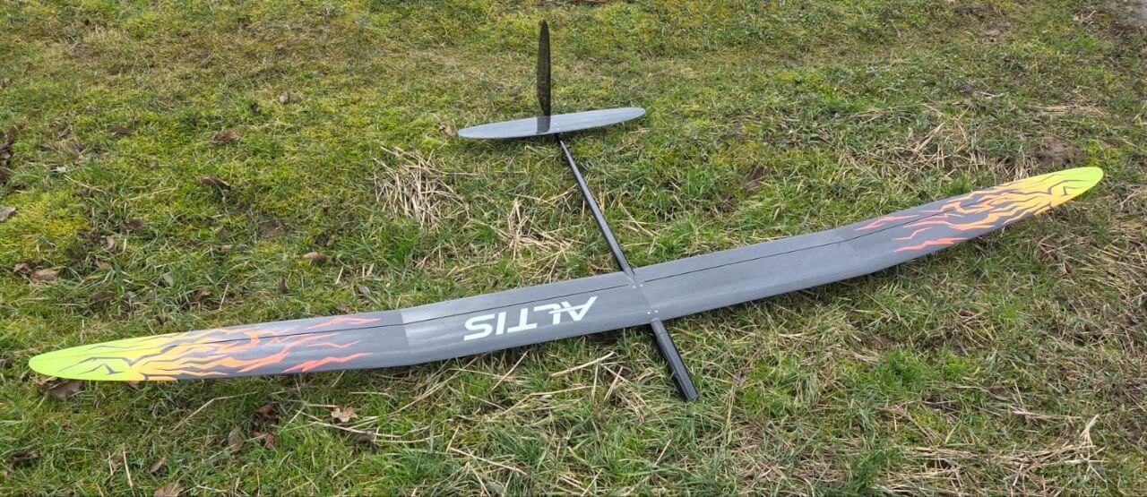Altis 2.5m F5J-400 Thermal Glider - Image 3